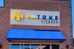 Entrance of a Hitone Fitness Gym.